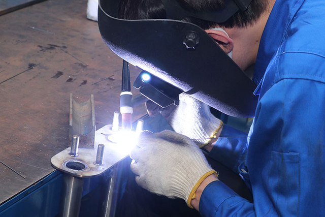 Manufacturing Facility & Quality Control